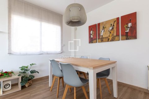 Dzīvoklis pārdošanā Sant Just Desvern, Barcelona, Spānijā 3 istabas, 112 m2 Nr. 150518 - attēls 12