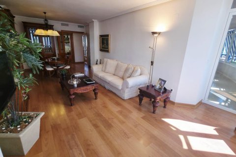 Apartamento en venta Alicante, España 3 dormitorios, 121 m2 No. 138267 - foto 10