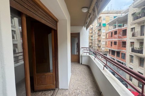 Apartment for sale in Orihuela, Alicante, Spain 3 bedrooms, 155 sq.m. No. 189087 - photo 1