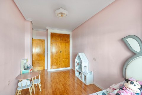 Wohnung zum Verkauf in Torrevieja, Alicante, Spanien 3 Schlafzimmer,  Nr. 189090 - Foto 13