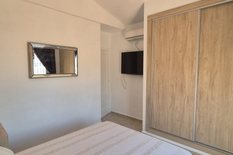 Villa for sale in Villamartin, Alicante, Spain 3 bedrooms, 184 sq.m. No. 192337 - photo 18