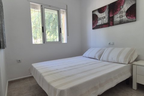 Villa for sale in Villamartin, Alicante, Spain 3 bedrooms, 184 sq.m. No. 192337 - photo 11