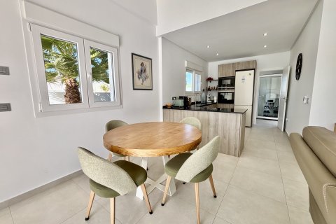 Villa en venta en Benijófar, Alicante, España 3 dormitorios, 124 m2 No. 154956 - foto 10