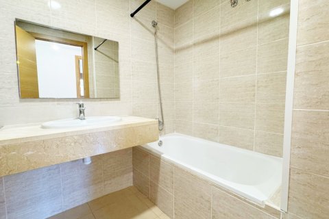 Apartment for sale in Lloret de Mar, Girona, Spain 2 bedrooms, 87 sq.m. No. 154952 - photo 15