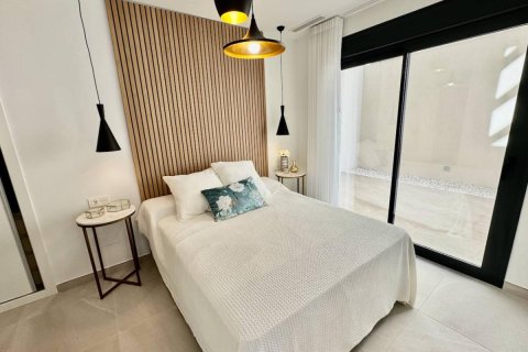 Villa for sale in Los Montesinos, Alicante, Spain 3 bedrooms, 90 sq.m. No. 79912 - photo 12