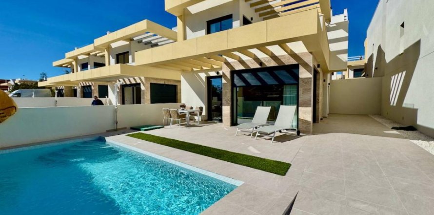 Villa in Los Montesinos, Alicante, Spain 3 bedrooms, 90 sq.m. No. 79912