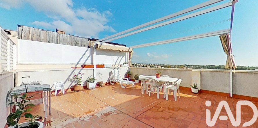 Dzīvoklis Cubelles, Barcelona, Spānijā 3 istabas, 112 m2 Nr. 173252