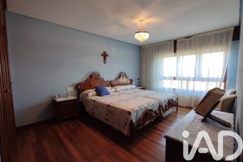 Продажа дома в Вегуэллина де Орбиго, Леон, Испания 6 спален, 949м2 №173247 - фото 28