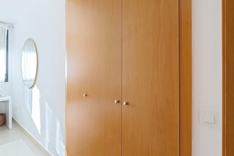 Huoneisto myytävänä Alfara del Patriarca, Valencia, Espanja, 3 makuuhuonetta, 124 m2 No. 173248 - kuva 18