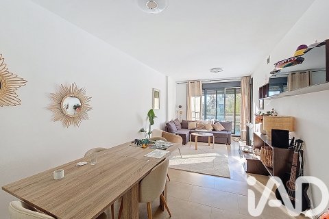 Huoneisto myytävänä Alfara del Patriarca, Valencia, Espanja, 3 makuuhuonetta, 124 m2 No. 173248 - kuva 3