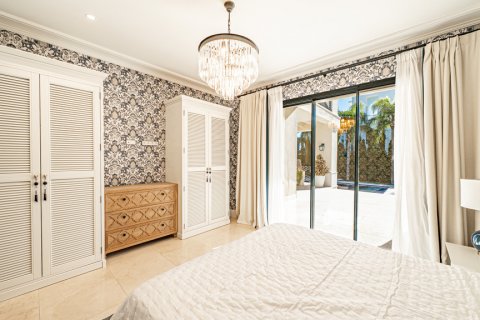 Villa for sale Malaga, Spain 6 bedrooms, 526 sq.m. No. 108349 - photo 30