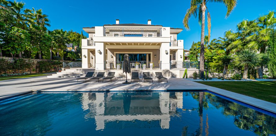 Villa Malaga, Spain 6 bedrooms, 526 sq.m. No. 108349