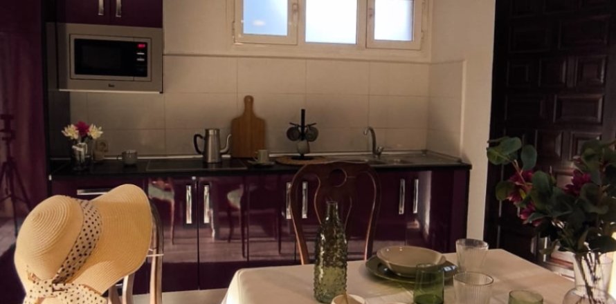 Casa a Colmenar de Oreja, Madrid, Spagna 2 camere da letto, 72 mq. N° 185337
