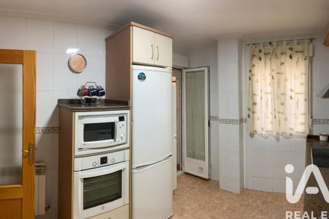Apartamento en venta en Ciudad Rodrigo, Salamanca, España 3 dormitorios, No. 185332 - foto 2