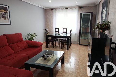 Apartamento en venta en Ciudad Rodrigo, Salamanca, España 3 dormitorios, No. 185332 - foto 6