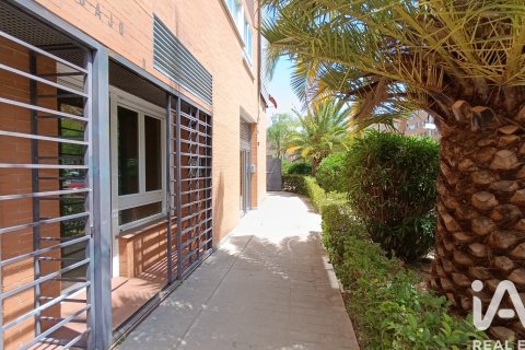 Dzīvoklis īrēšanai Madrid, Spānijā 1 istaba, 55 m2 Nr. 194350 - attēls 15