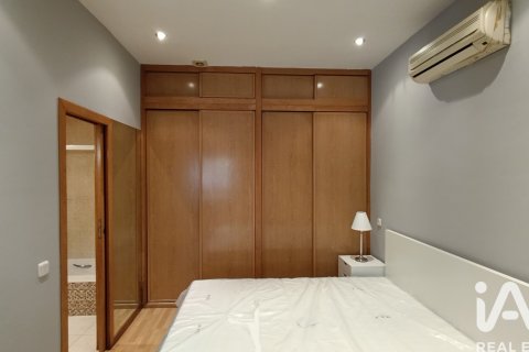 Dzīvoklis īrēšanai Madrid, Spānijā 1 istaba, 55 m2 Nr. 194350 - attēls 10