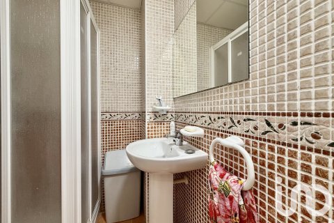 Huoneisto myytävänä Denia, Alicante, Espanja, 3 makuuhuonetta, 138 m2 No. 153045 - kuva 9