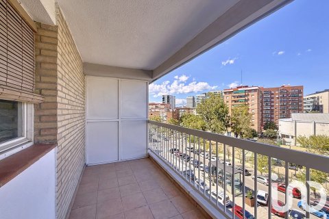 Apartment in Cornella De Llobregat, Barcelona, Spain 3 bedrooms, 89 sq.m. No. 153043
