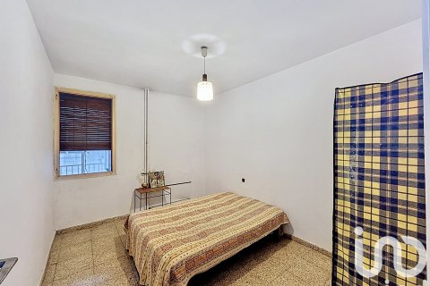 Lägenhet till salu i Cornella De Llobregat, Barcelona, Spanien 3 sovrum, 89 kvm. Nr. 153043 - foto 3