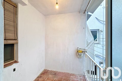 Lägenhet till salu i Cornella De Llobregat, Barcelona, Spanien 3 sovrum, 89 kvm. Nr. 153043 - foto 23