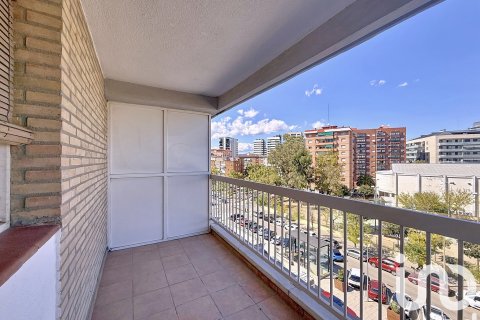 Lägenhet till salu i Cornella De Llobregat, Barcelona, Spanien 3 sovrum, 89 kvm. Nr. 153043 - foto 14