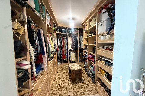 Huvila myytävänä Los Santos de la Humosa, Madrid, Espanja, 3 makuuhuonetta, 323 m2 No. 153044 - kuva 30