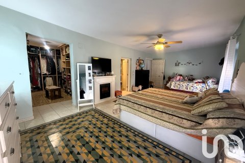 Huvila myytävänä Los Santos de la Humosa, Madrid, Espanja, 3 makuuhuonetta, 323 m2 No. 153044 - kuva 27