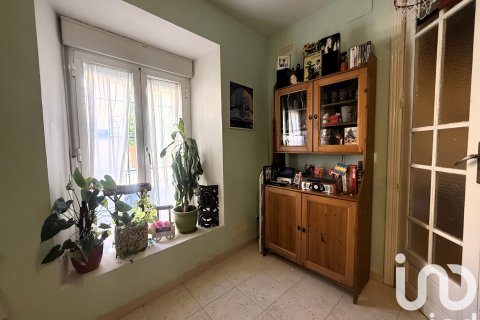 Huvila myytävänä Los Santos de la Humosa, Madrid, Espanja, 3 makuuhuonetta, 323 m2 No. 153044 - kuva 15