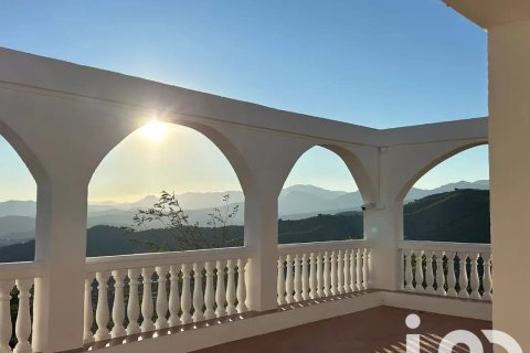 Talo myytävänä Canillas de Aceituno, Malaga, Espanja, 4 makuuhuonetta, 320 m2 No. 153039 - kuva 26