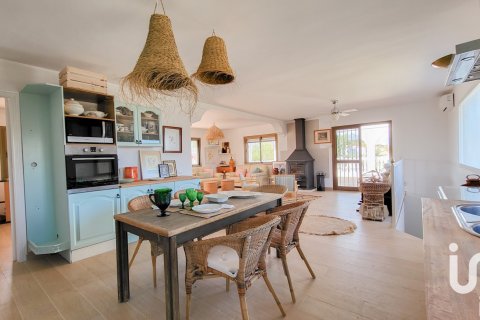 Talo myytävänä Canillas de Aceituno, Malaga, Espanja, 4 makuuhuonetta, 320 m2 No. 153039 - kuva 8