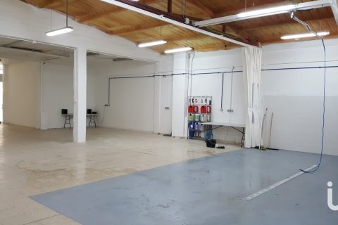 Продажа коммерческой недвижимости в Леон, Испания 252м2 №153040 - фото 9