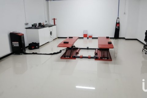 Продажа коммерческой недвижимости в Леон, Испания 252м2 №153040 - фото 3