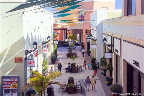 Villa en venta en Alicante, España 4 dormitorios, 333 m2 No. 144840 - foto 11