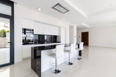 Villa en venta en Finestrat, Alicante, España 4 dormitorios,  No. 144841 - foto 4