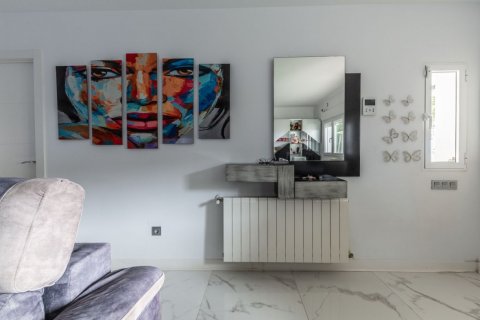 Продажа виллы в Аликанте, Испания 3 спальни, 285м2 №119948 - фото 11