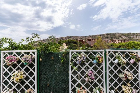 Продажа виллы в Аликанте, Испания 3 спальни, 285м2 №119948 - фото 17