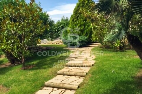 Villa till salu i Castelldefels, Barcelona, Spanien 6 sovrum, 723 kvm. Nr. 156824 - foto 16