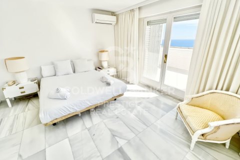 Villa till salu i Castelldefels, Barcelona, Spanien 6 sovrum, 723 kvm. Nr. 156824 - foto 4