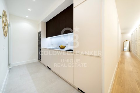 Apartamento en venta en Madrid, España 2 dormitorios, 98 m2 No. 156822 - foto 20