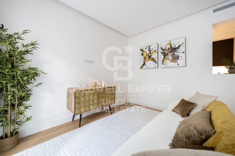 Apartamento en venta en Madrid, España 2 dormitorios, 98 m2 No. 156822 - foto 8