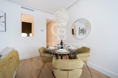 Apartamento en venta en Madrid, España 2 dormitorios, 98 m2 No. 156822 - foto 14