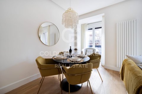 Apartamento en venta en Madrid, España 2 dormitorios, 98 m2 No. 156822 - foto 12