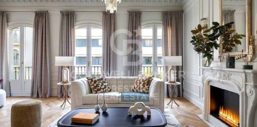 Penthouse w Barcelona, Hiszpania 3 sypialnie, 198 mkw. nr 156825