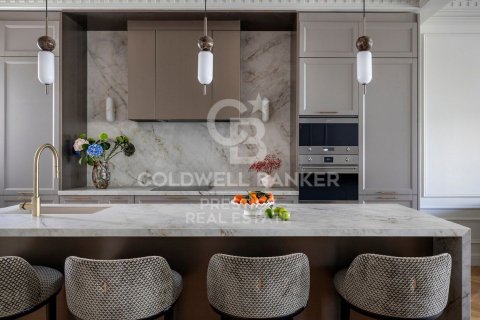 Penthouse w Barcelona, Hiszpania 3 sypialnie, 198 mkw. nr 156825 – zdjęcie 6