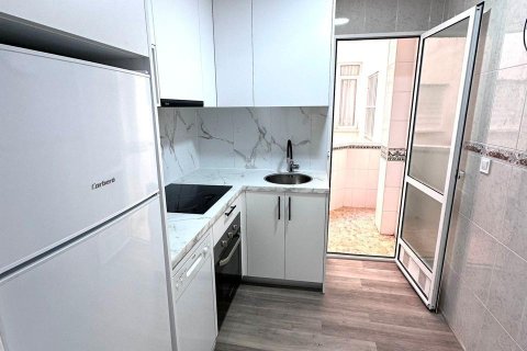 Wohnung zum Verkauf in Torrevieja, Alicante, Spanien 2 Schlafzimmer,  Nr. 146414 - Foto 9