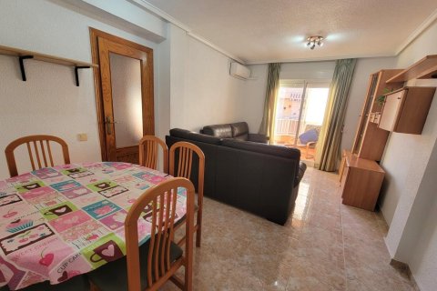 Apartment for sale in Torrevieja, Alicante, Spain 3 bedrooms, 90 sq.m. No. 146415 - photo 18