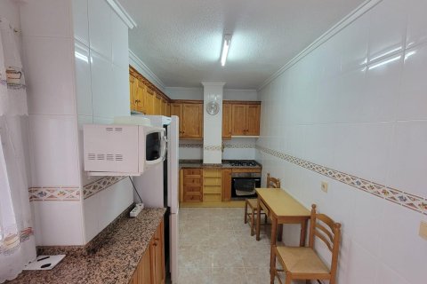 Apartment for sale in Torrevieja, Alicante, Spain 3 bedrooms, 90 sq.m. No. 146415 - photo 13