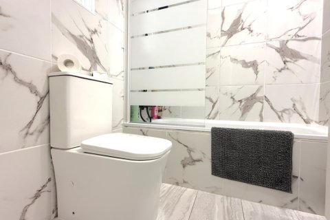 Kamienica w Alicante, Hiszpania 2 sypialnie, 83 mkw. nr 146417 – zdjęcie 25