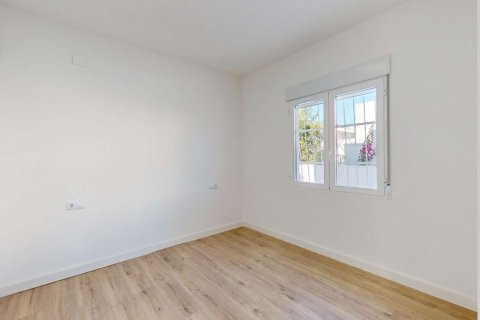 Продажа бунгало в Аликанте, Испания 2 спальни, 106м2 №146416 - фото 18